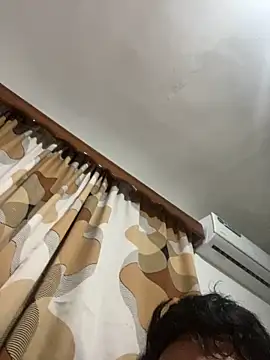 Snapshot of diego821dbg chatting on November 10, 2025, 1:43 am diego821dbg online show from November 10, 2025, 1:43 am