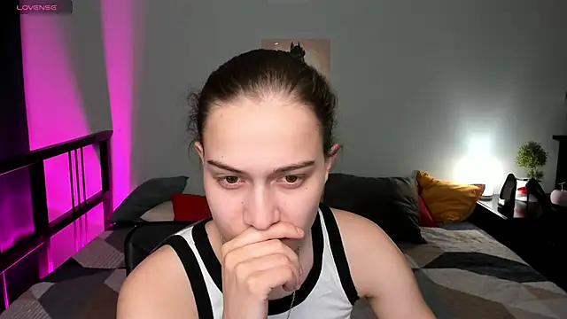 Snapshot of Alisa__Kelly chatting on October 26, 2025, 12:33 am Alisa  Kelly online show from October 26, 2025, 12:33 am