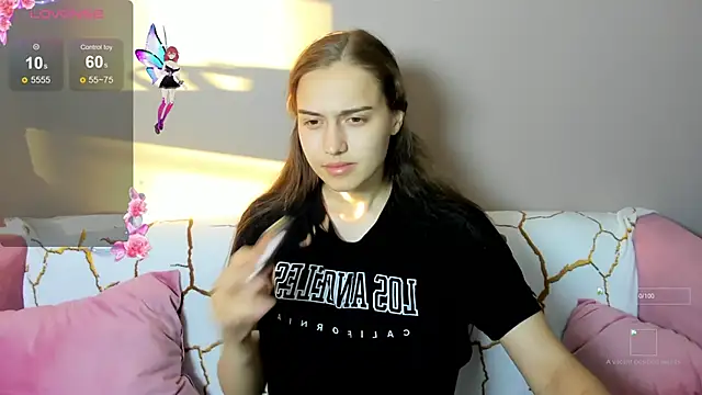 Snapshot of Alisa__Kelly chatting on September 16, 2025, 1:06 am Alisa  Kelly online show from September 16, 2025, 1:06 am