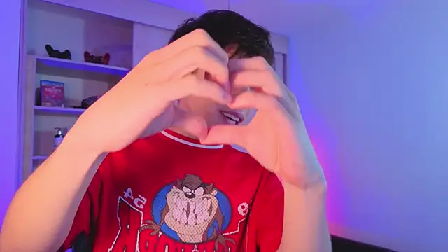 Snapshot of onlinenico chatting on October 6, 2025, 8:09 pm onlinenico online show from October 6, 2025, 8:09 pm