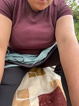 Luci Sweet22 online show from April 3, 2026, 6:36 pm