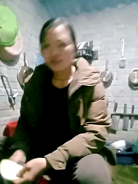 ngan-cute online show from December 4, 2025, 9:19 am