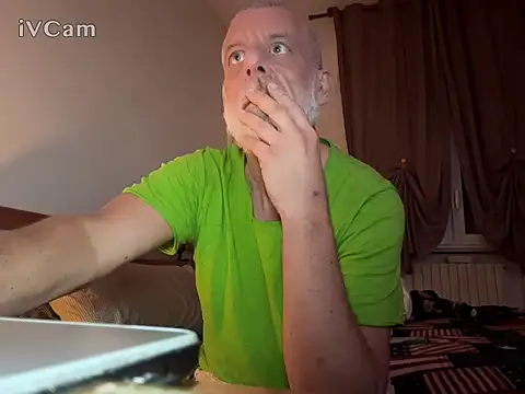 Pigna16PSRN online show from April 18, 2026, 7:07 pm