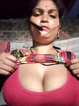 Kavya hot online show from September 25, 2025, 6:03 pm