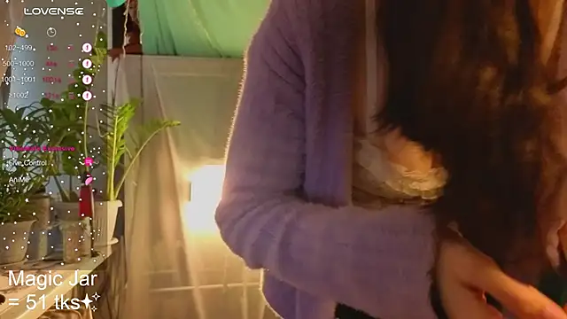 HoneyLem0n online show from September 22, 2025, 3:45 am