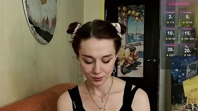 SkyHelen online show from June 8, 2026, 10:27 am
