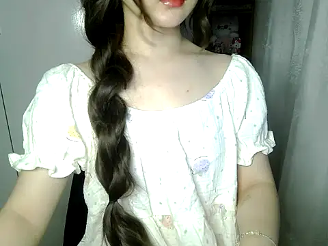 Annabelle-e online show from May 20, 2026, 7:11 pm