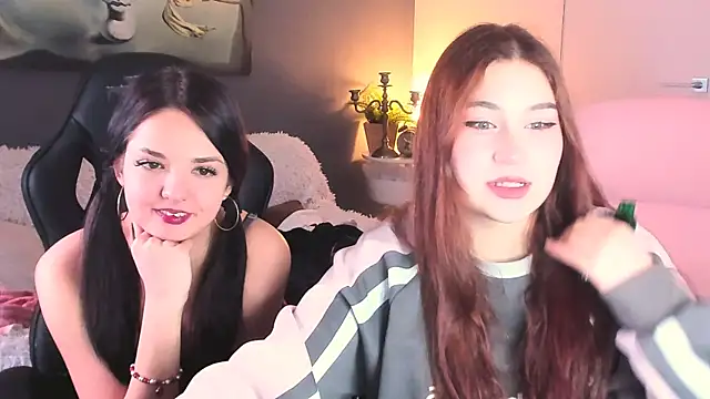 Snapshot of CruelKittty chatting on February 11, 2026, 7:03 pm CruelKittty online show from February 11, 2026, 7:03 pm