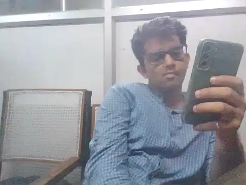 Snapshot of GOJO_1 chatting on September 19, 2025, 4:33 pm GOJO 1 online show from September 19, 2025, 4:33 pm