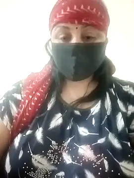 Rakhi sawant143 online show from April 4, 2026, 2:51 am