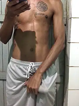 lcsexy45 online show from June 3, 2026, 8:13 pm