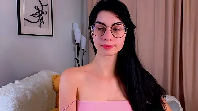 ArlineJanik online show from October 16, 2025, 11:29 am