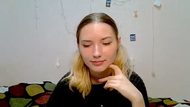 Snapshot of _kikiclark__ chatting on September 27, 2025, 8:48 pm kikiclark online show from September 27, 2025, 8:48 pm