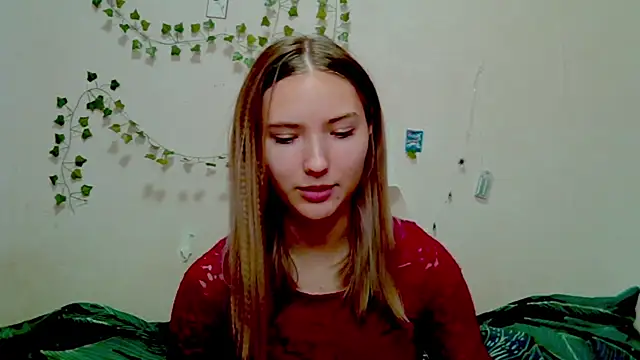  kikiclark   online show from November 20, 2025, 5:13 pm