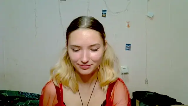 Snapshot of _kikiclark__ chatting on September 26, 2025, 8:38 pm kikiclark online show from September 26, 2025, 8:38 pm