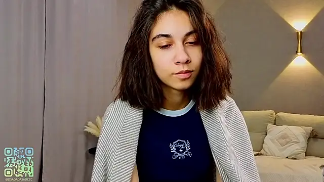 MeiFrock online show from September 8, 2025, 4:06 pm