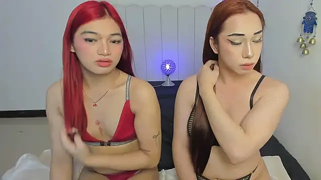 Emerald DeLuxe online show from October 21, 2025, 3:33 pm