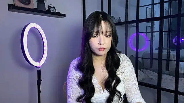 Snapshot of WonderMira chatting on September 28, 2025, 4:58 pm WonderMira online show from September 28, 2025, 4:58 pm