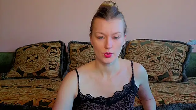 MysticVenus  online show from March 23, 2026, 6:02 am