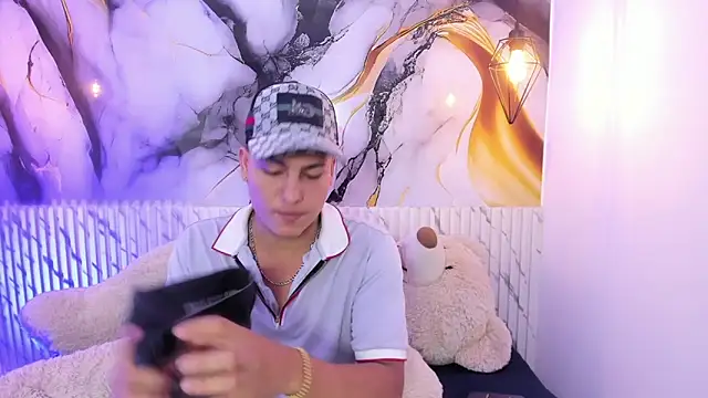 ActiSain online show from October 25, 2025, 2:33 am