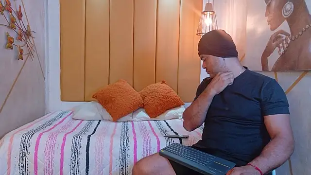 alphakongX online show from September 17, 2025, 8:33 pm