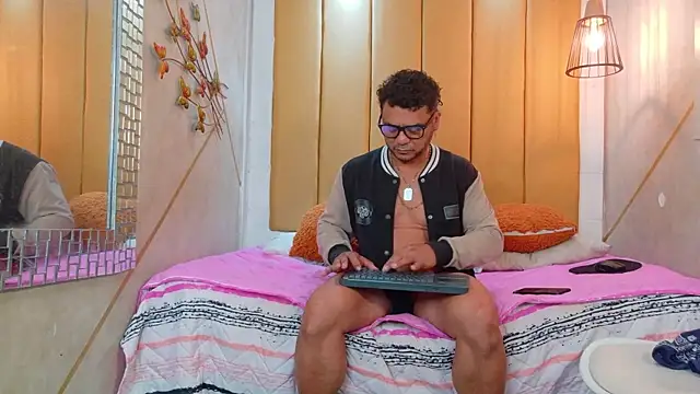 alphakongX online show from September 27, 2025, 11:05 am