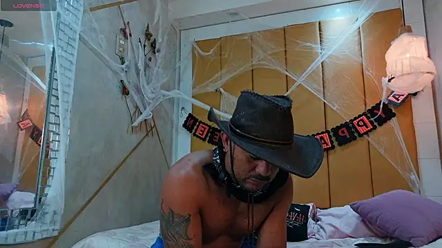 alphakongX online show from October 31, 2025, 11:55 pm