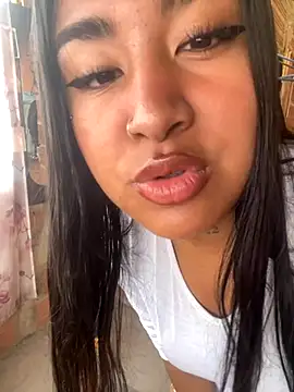 Snapshot of Caty__hot chatting on October 5, 2025, 9:05 pm Caty hot online show from October 5, 2025, 9:05 pm