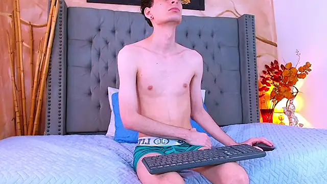 Snapshot of Luke_Carter chatting on February 24, 2026, 1:23 pm Luke Carter online show from February 24, 2026, 1:23 pm