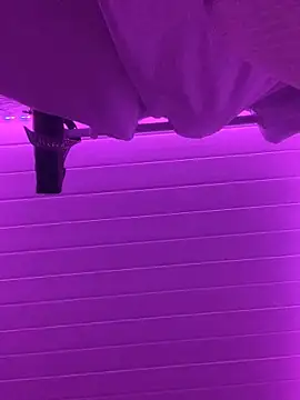 Snapshot of luluzinhax chatting on September 26, 2025, 3:57 am luluzinhax online show from September 26, 2025, 3:57 am