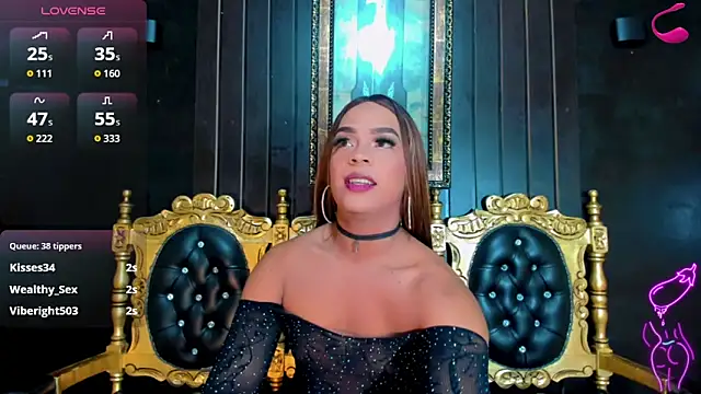 Cristal Villael online show from October 3, 2025, 7:37 pm