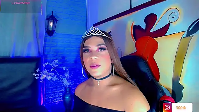 Cristal Villael online show from October 12, 2025, 3:19 am