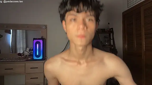 OopsAgain  online show from June 26, 2026, 9:20 pm