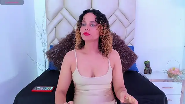 Snapshot of sexy_thin_anastasia chatting on October 13, 2025, 7:26 pm sexy thin anastasia online show from October 13, 2025, 7:26 pm