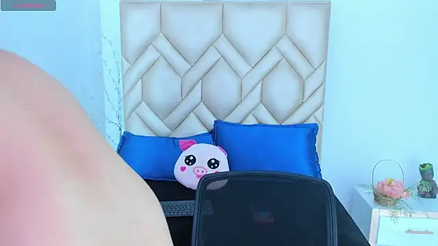 Snapshot of sexy_thin_anastasia chatting on September 28, 2025, 8:10 am sexy thin anastasia online show from September 28, 2025, 8:10 am