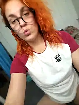  Pipi  online show from April 22, 2026, 11:55 pm