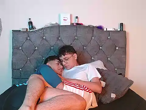 Snapshot of logan_willyams_ chatting on September 29, 2025, 9:20 pm logan willyams online show from September 29, 2025, 9:20 pm