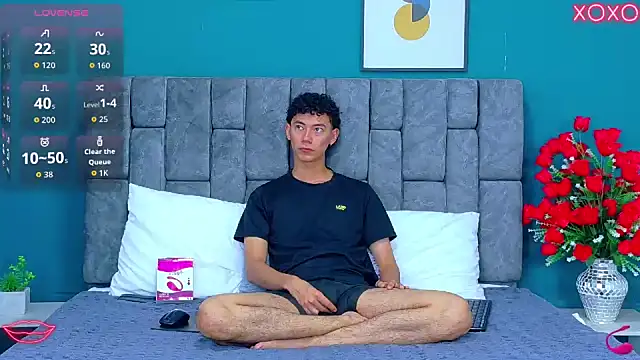 Oliver Reymon18 online show from September 12, 2025, 12:38 pm