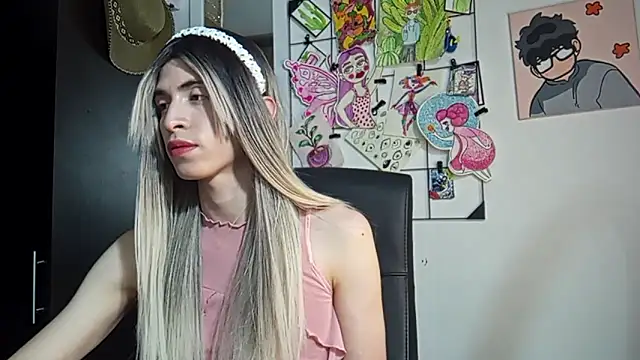 Snapshot of Andy_Roses chatting on September 17, 2025, 5:42 am Andy Roses online show from September 17, 2025, 5:42 am