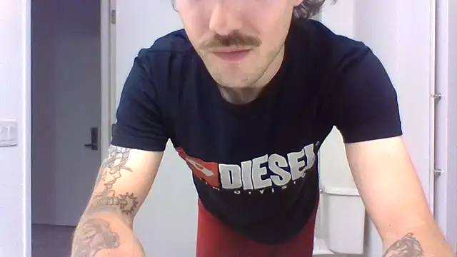 Jbenz420 online show from June 18, 2026, 10:04 pm