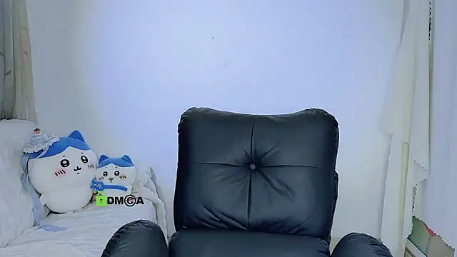 Snapshot of gummy-candy chatting on October 25, 2025, 2:22 am gummy-candy online show from October 25, 2025, 2:22 am