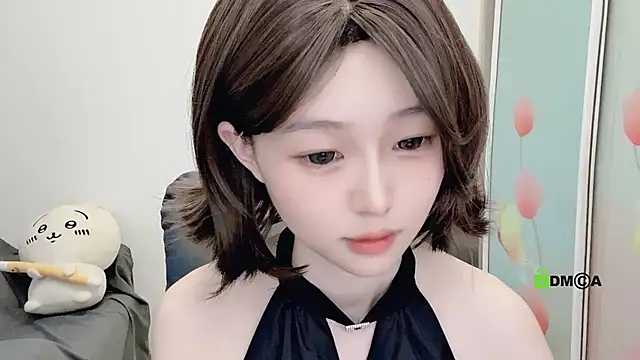 Snapshot of gummy-candy chatting on October 12, 2025, 1:18 am gummy-candy online show from October 12, 2025, 1:18 am