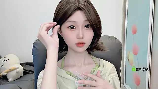 Snapshot of gummy-candy chatting on October 17, 2025, 2:26 am gummy-candy online show from October 17, 2025, 2:26 am