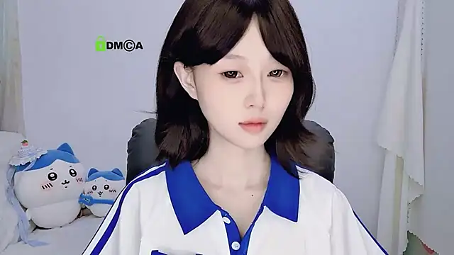 Snapshot of gummy-candy chatting on October 23, 2025, 3:49 am gummy-candy online show from October 23, 2025, 3:49 am