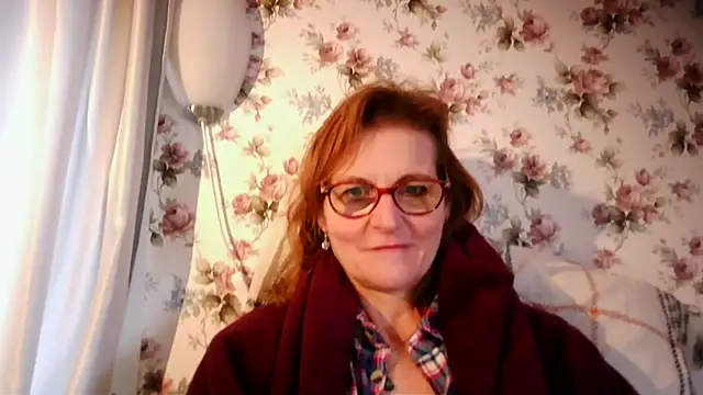 Snapshot of Valinella chatting on February 24, 2026, 8:15 am Valinella online show from February 24, 2026, 8:15 am