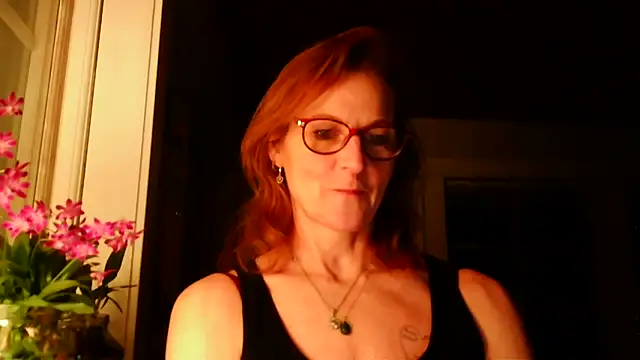 Snapshot of Valinella chatting on February 13, 2026, 7:58 pm Valinella online show from February 13, 2026, 7:58 pm