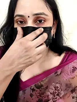 Monica cams online show from September 26, 2025, 5:14 am