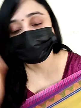 Snapshot of Monica_cams chatting on February 20, 2026, 1:35 pm Monica cams online show from February 20, 2026, 1:35 pm