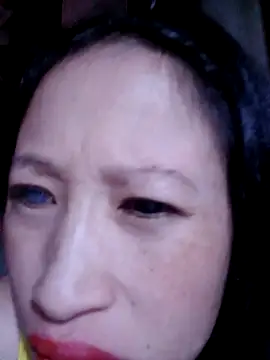 Snapshot of VanGau031694 chatting on October 17, 2025, 7:22 am VanGau031694 online show from October 17, 2025, 7:22 am