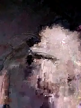 Snapshot of VanGau031694 chatting on October 12, 2025, 5:47 pm VanGau031694 online show from October 12, 2025, 5:47 pm